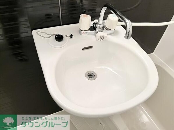 コンフォール新小岩の物件内観写真